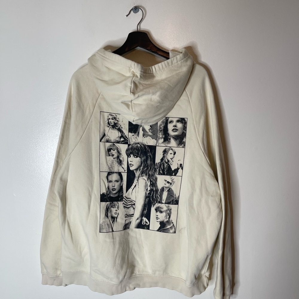 Taylor swift eras tour hoodie size xl womens AS IS